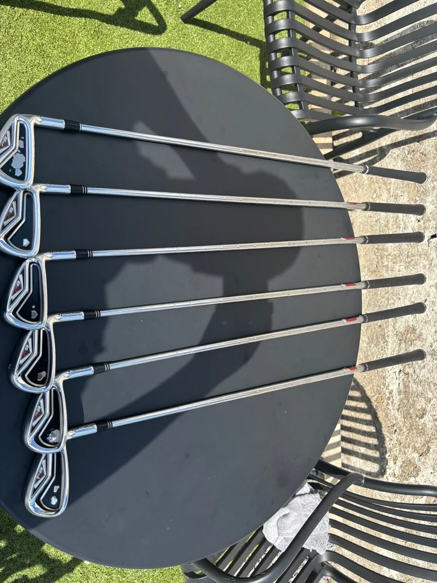 TaylorMade R9 TP Iron Set 5-PW | Stiff KBS Shaft - Image 1