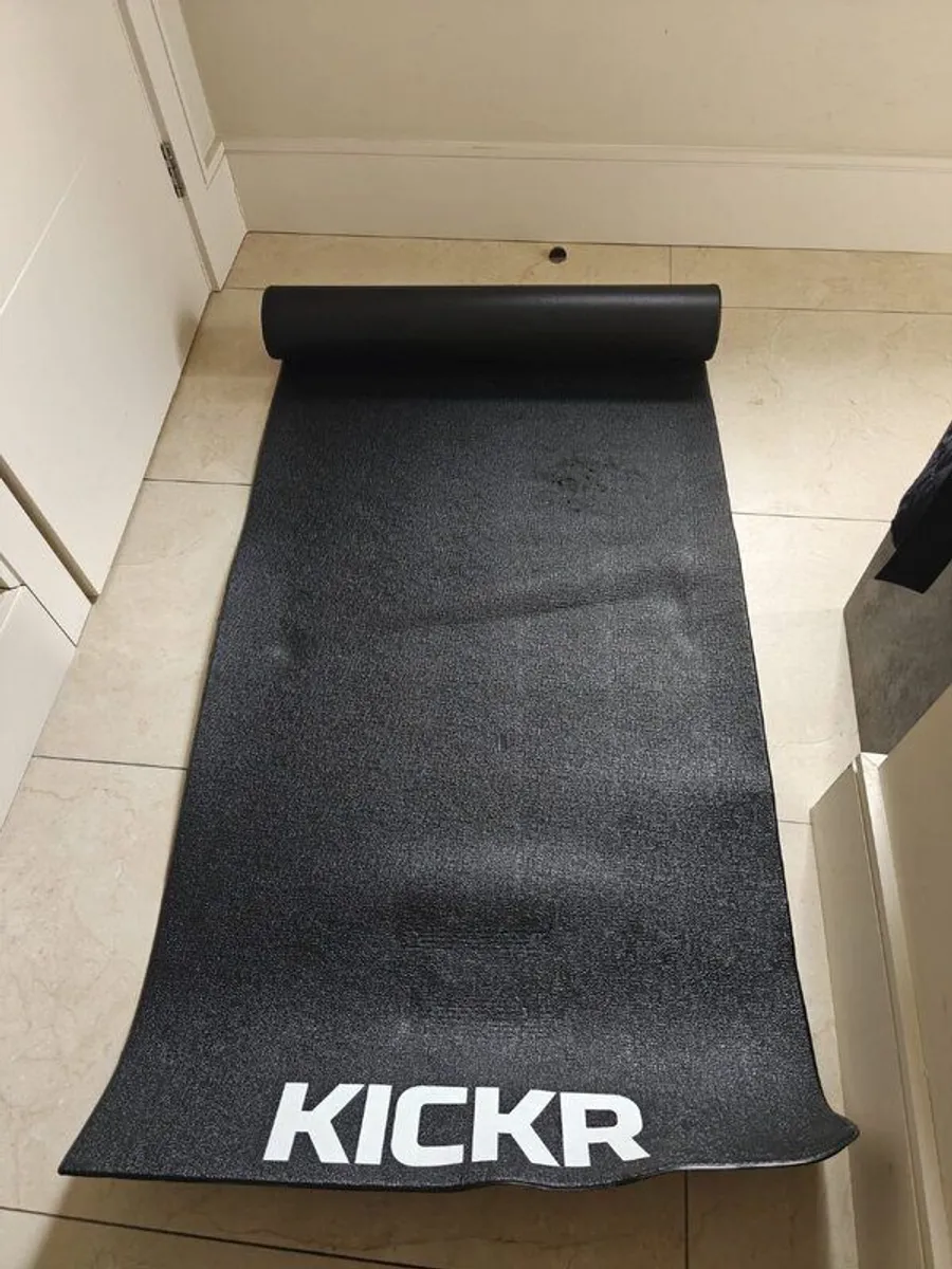 Kicker snap with mat - Image 1