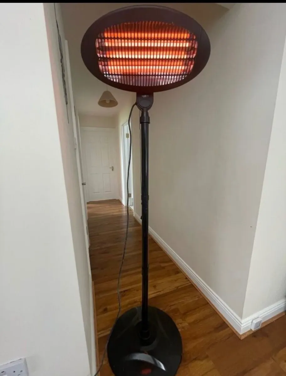 Outdoor heater - Image 1