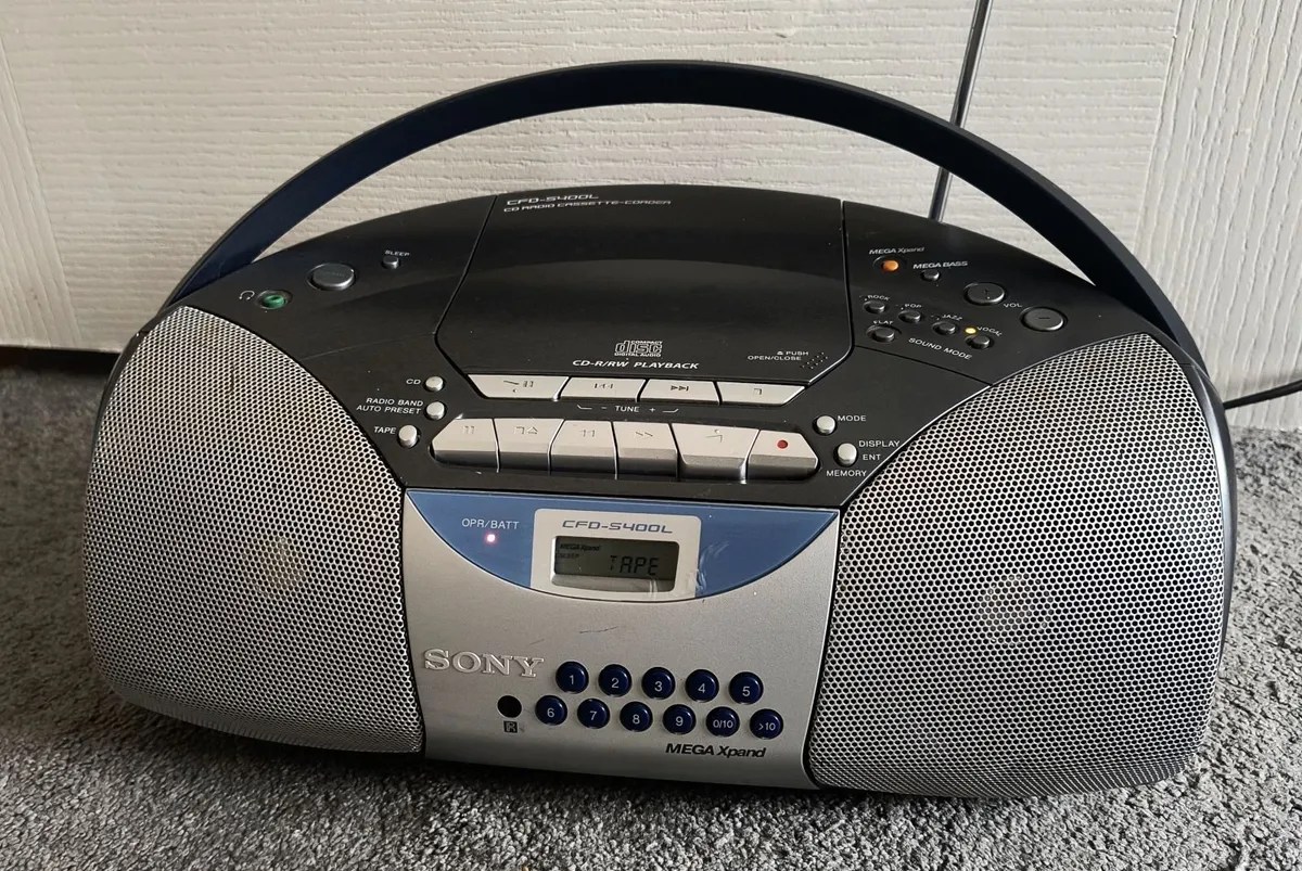 Sony Radio tape recorder CD player, radio cassette - Image 1