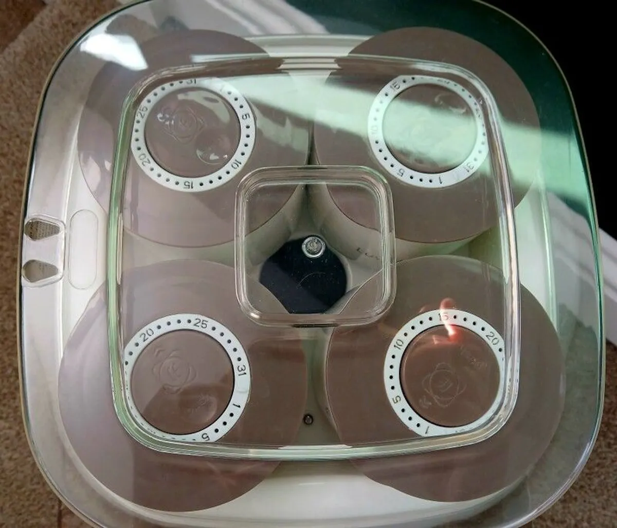 Luvele Pure Yougurt Maker like NEW - Image 3