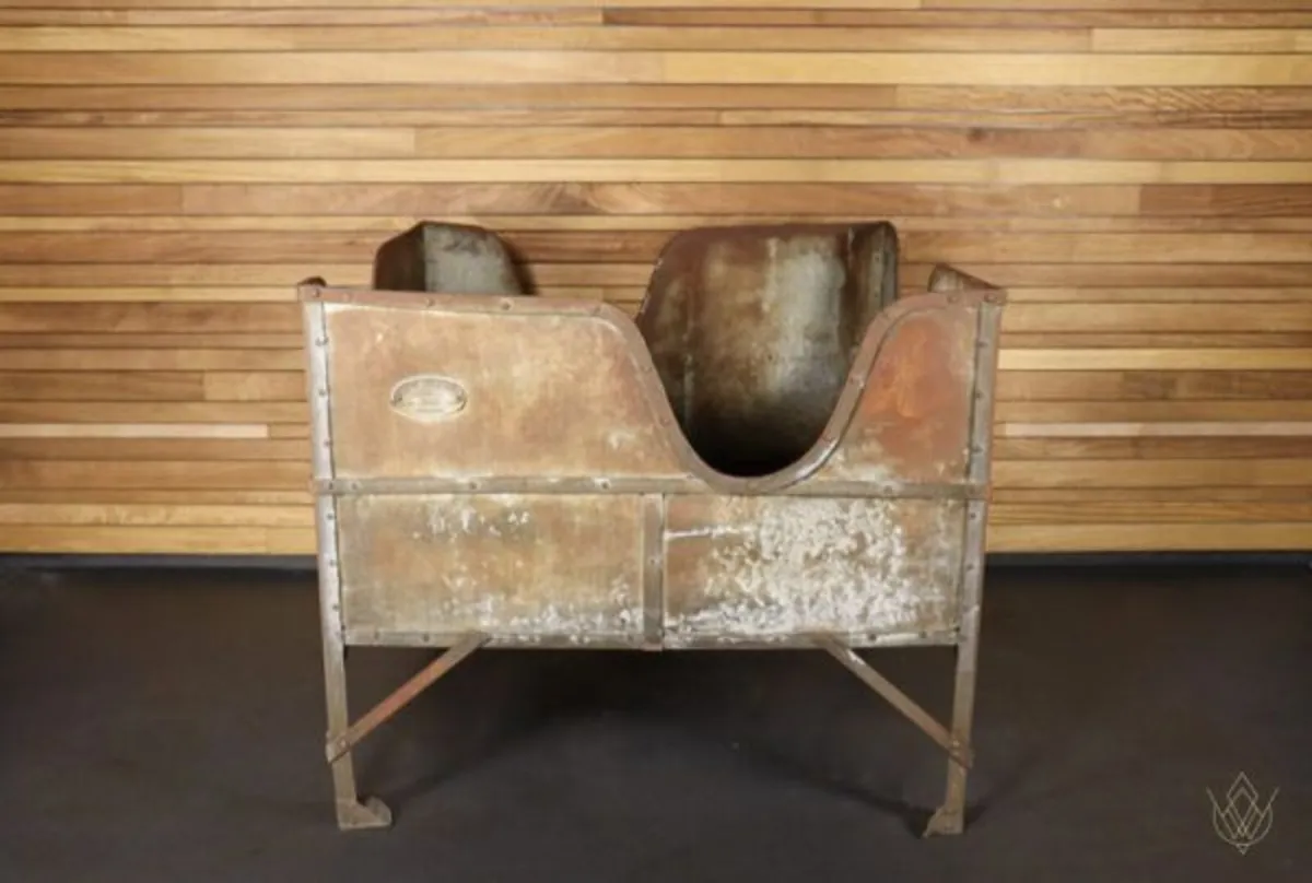 Galvanised Victorian Hay manger - Image 1