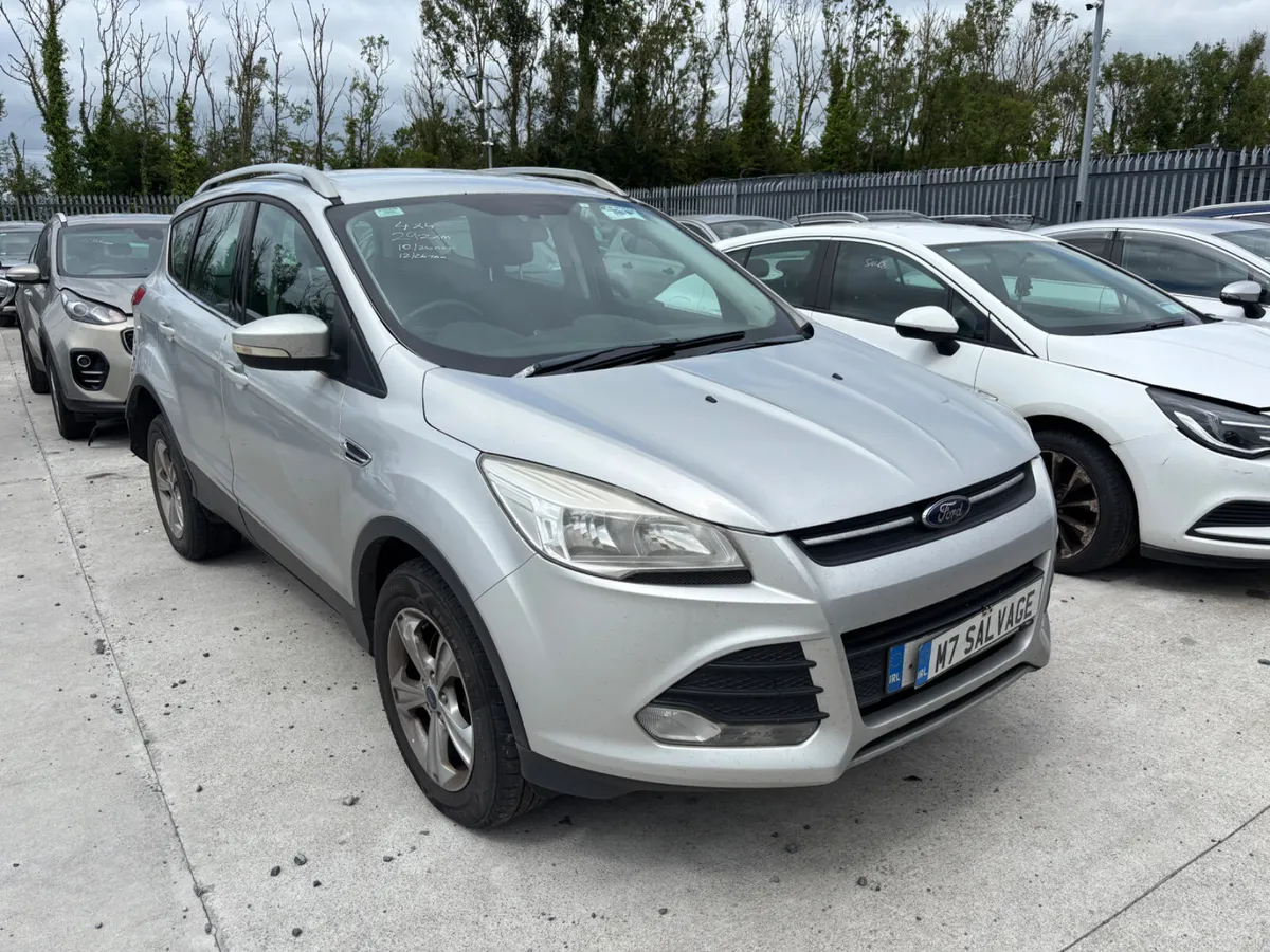 14 Kuga Zetec 2.0 tdci NCT 10/26 Tax 12/26 Drives - Image 2