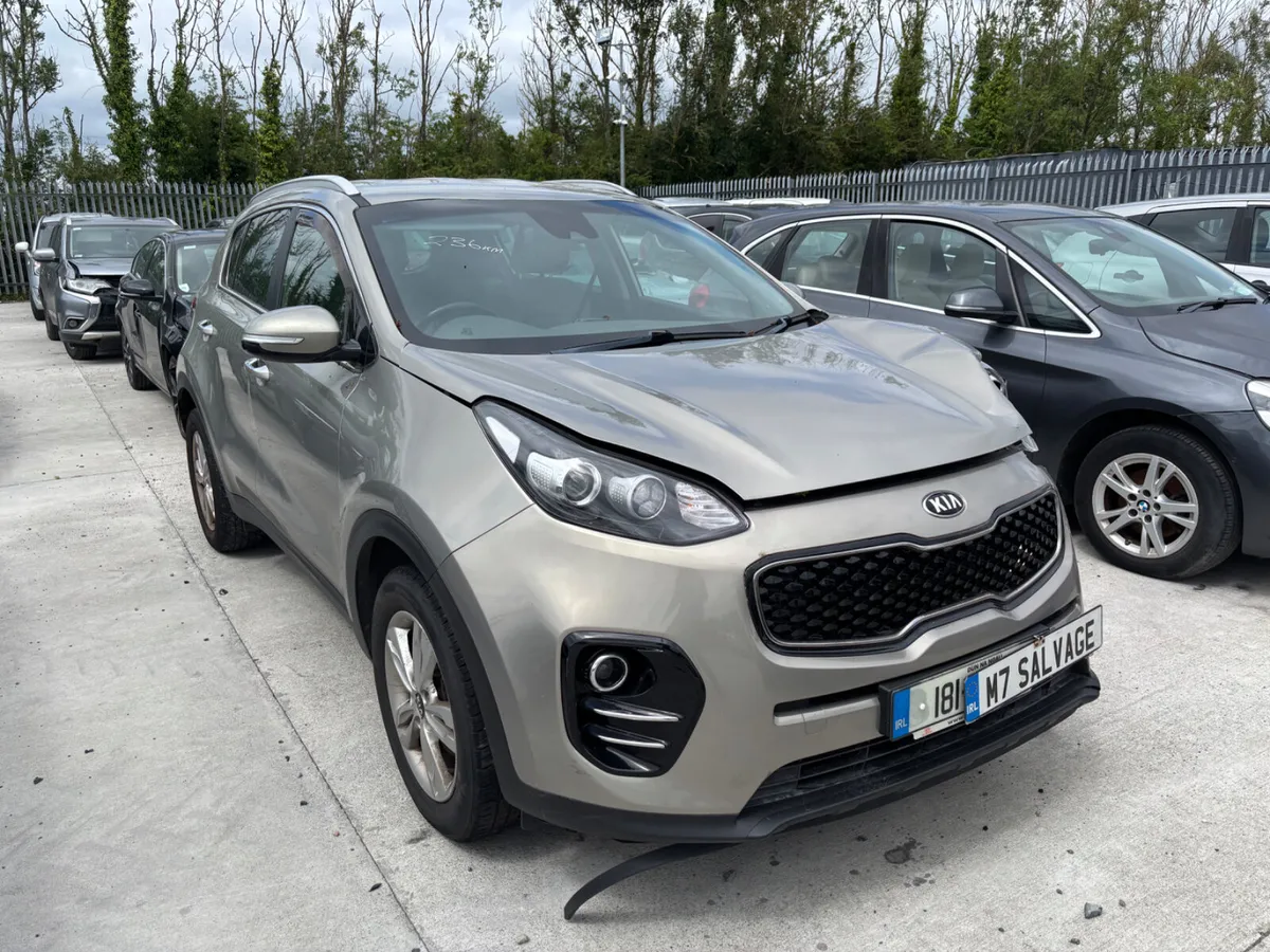 18 Sportage Platinum 1.7 Diesel 230km Drives - Image 2