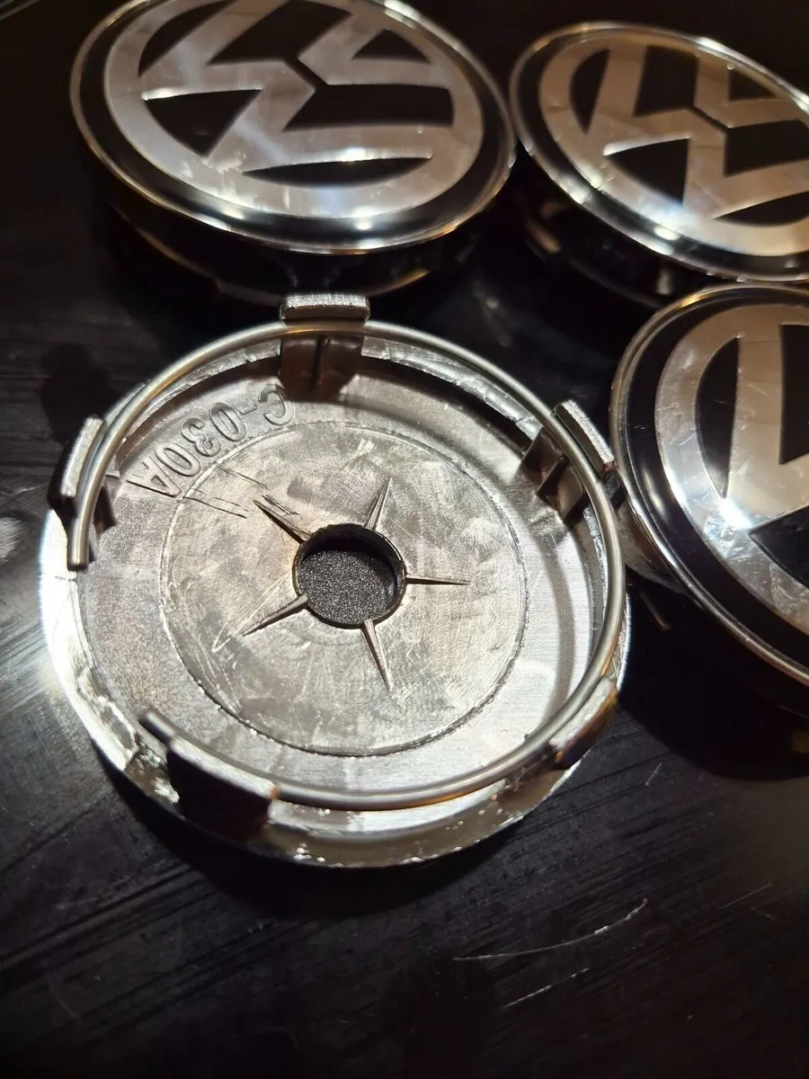 Hard to get (60mm) VW Centre Caps - FREE POST - Image 3