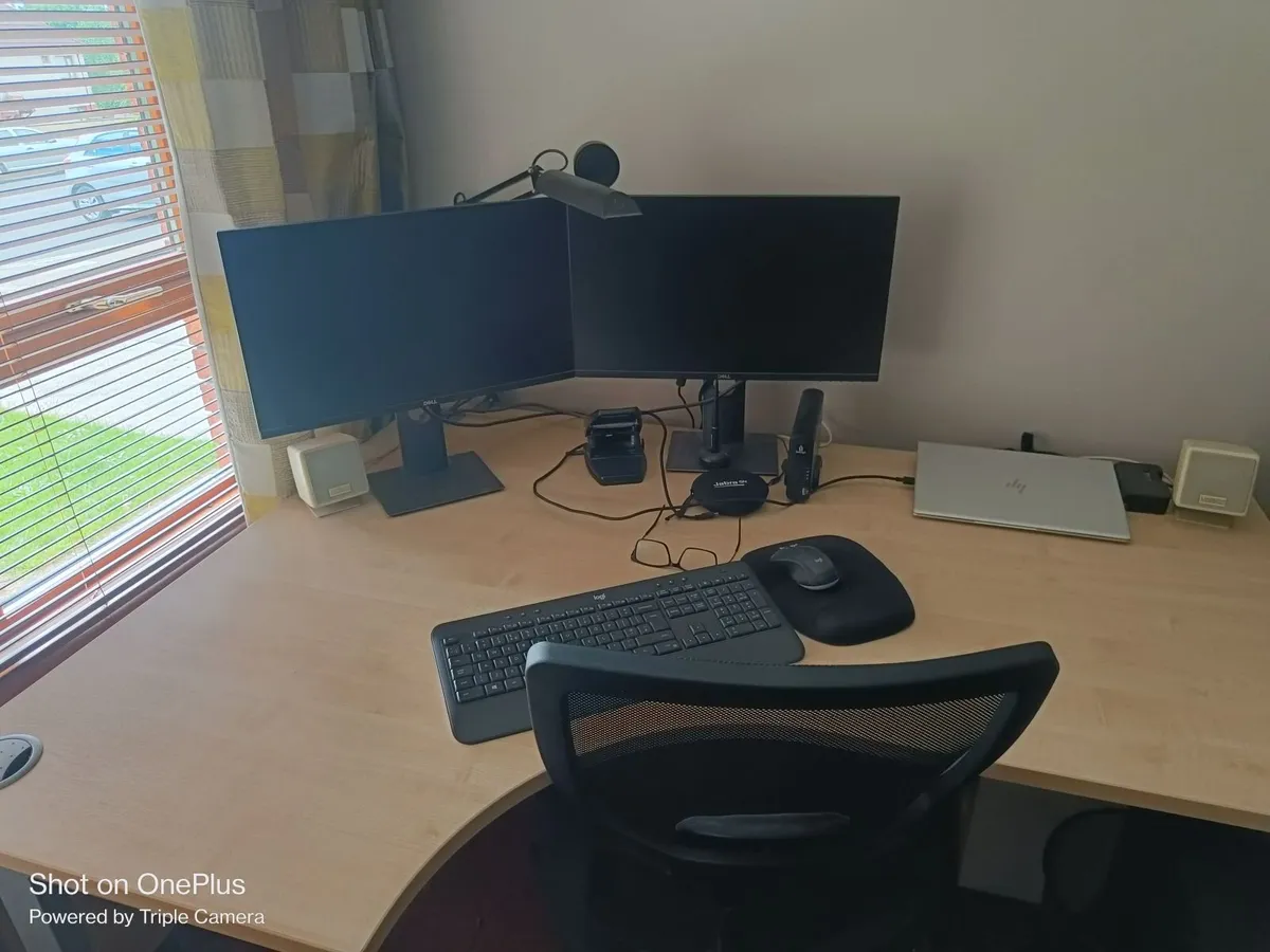 Office Desk - Image 2