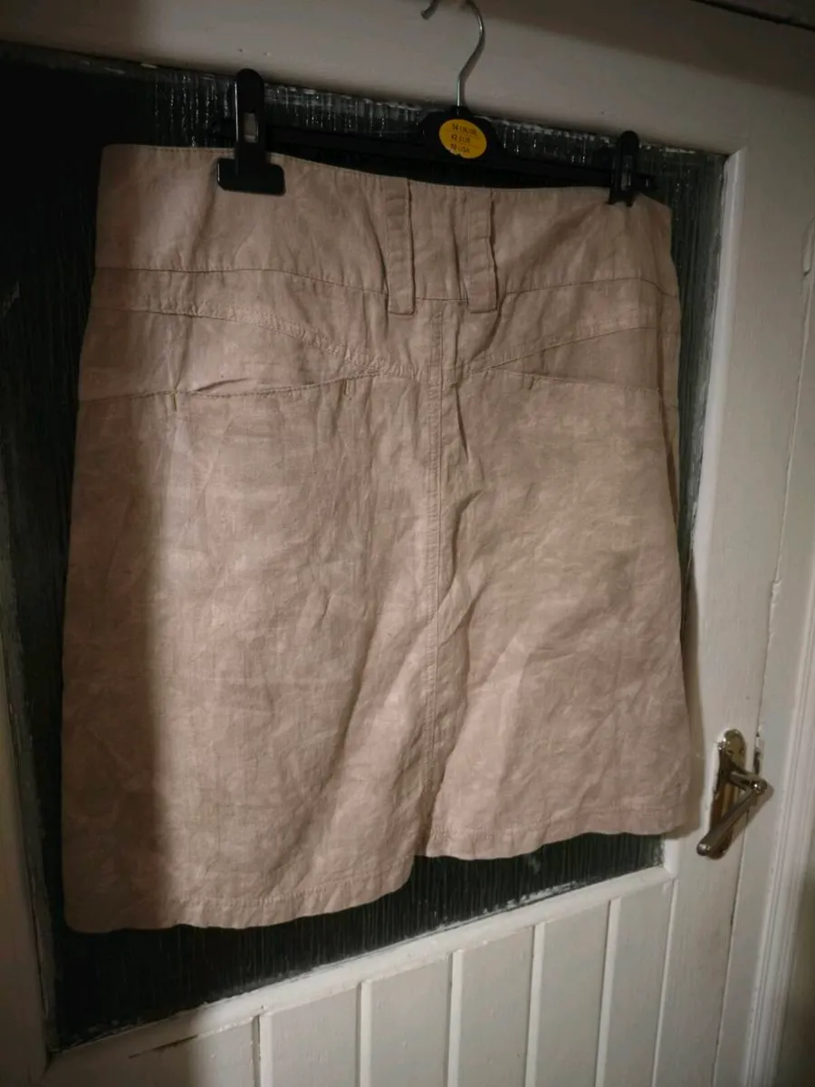 Villa tie dyed cotton skirt. With slight stretch. - Image 2