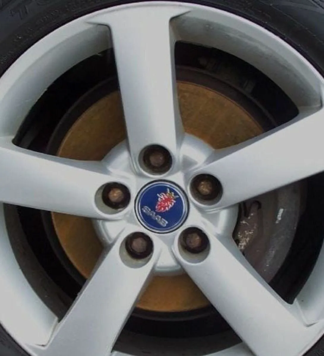 4 x Saab Centre Caps - FREE POST - Image 2