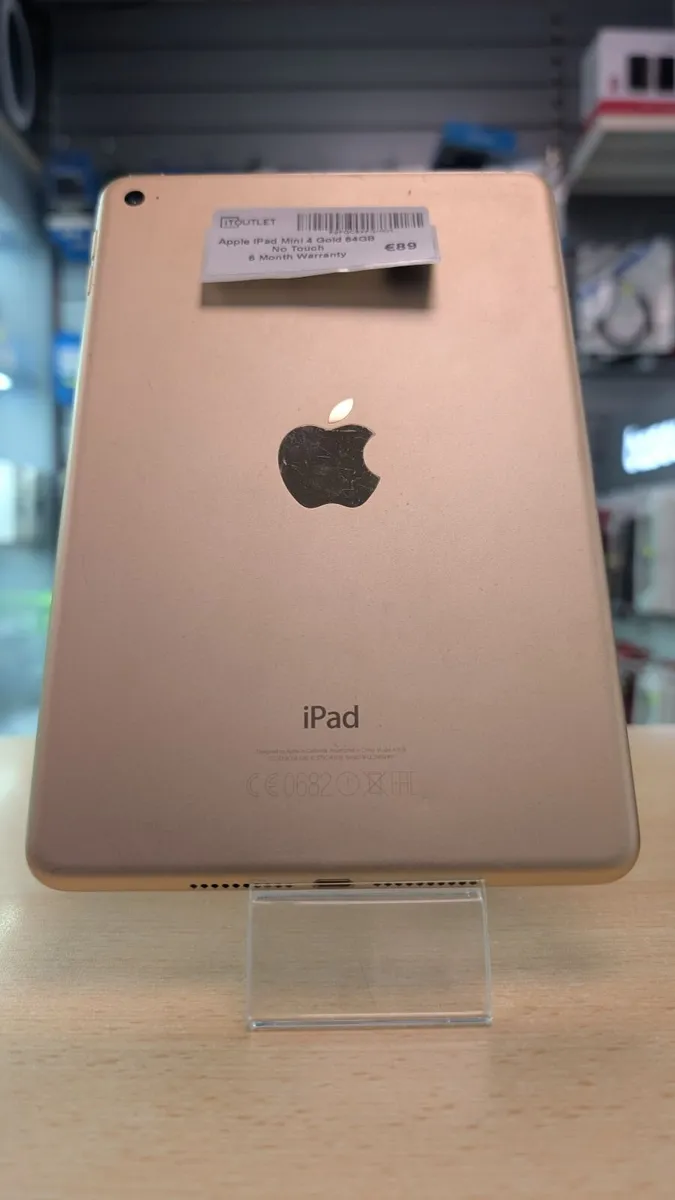 Apple iPad Mini 4 Gold - Image 1