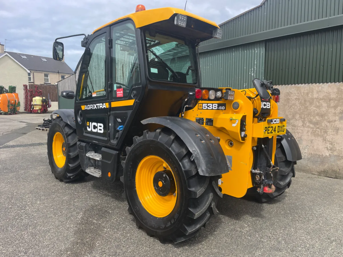 JCB 538-60 Agri Xtra, mint condition - Image 2