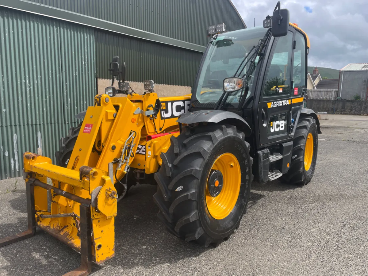 JCB 538-60 Agri Xtra, mint condition - Image 3