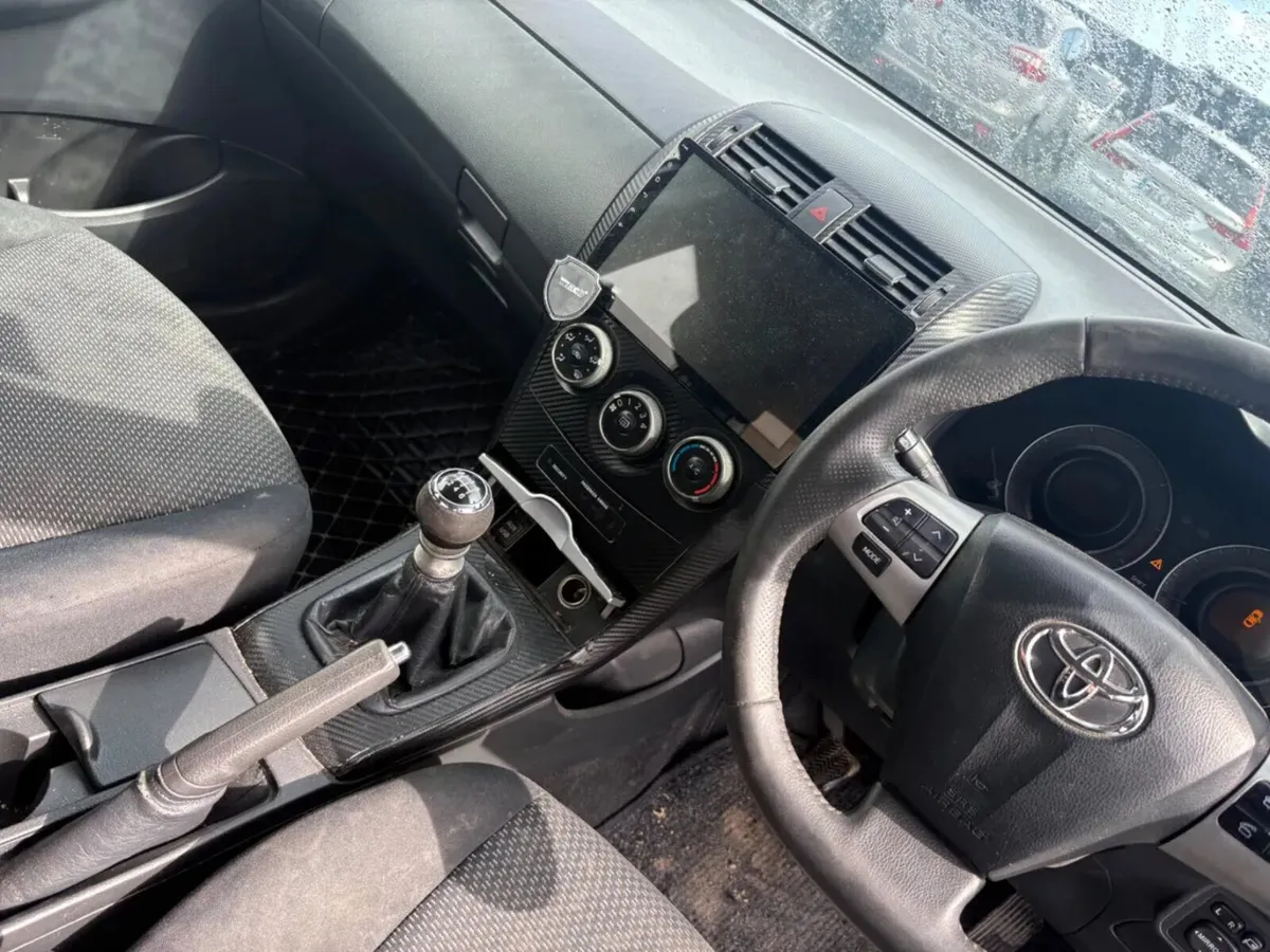 2010 Toyota Corolla 1.4 Diesel - Image 4
