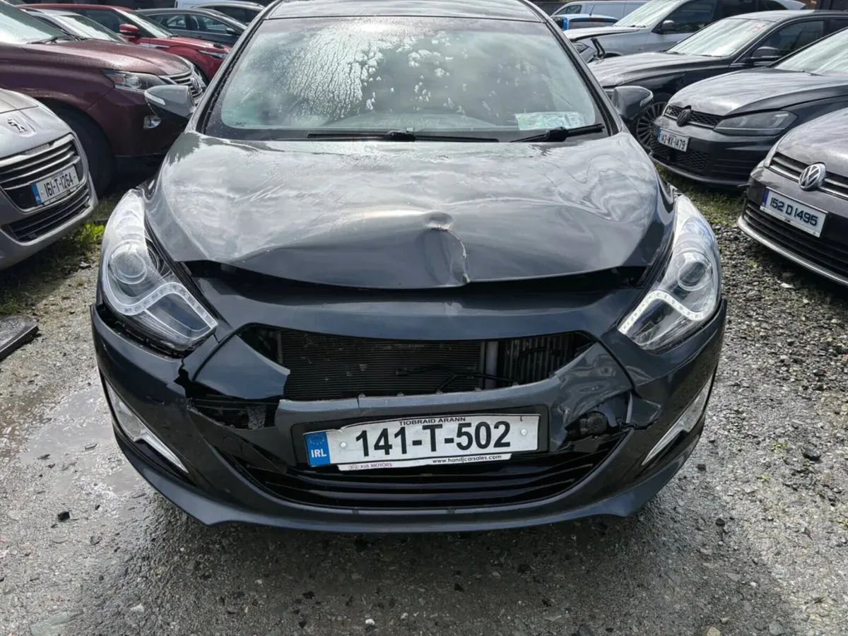2014 Hyundai i40 1.7 Diesel executive model - Image 2