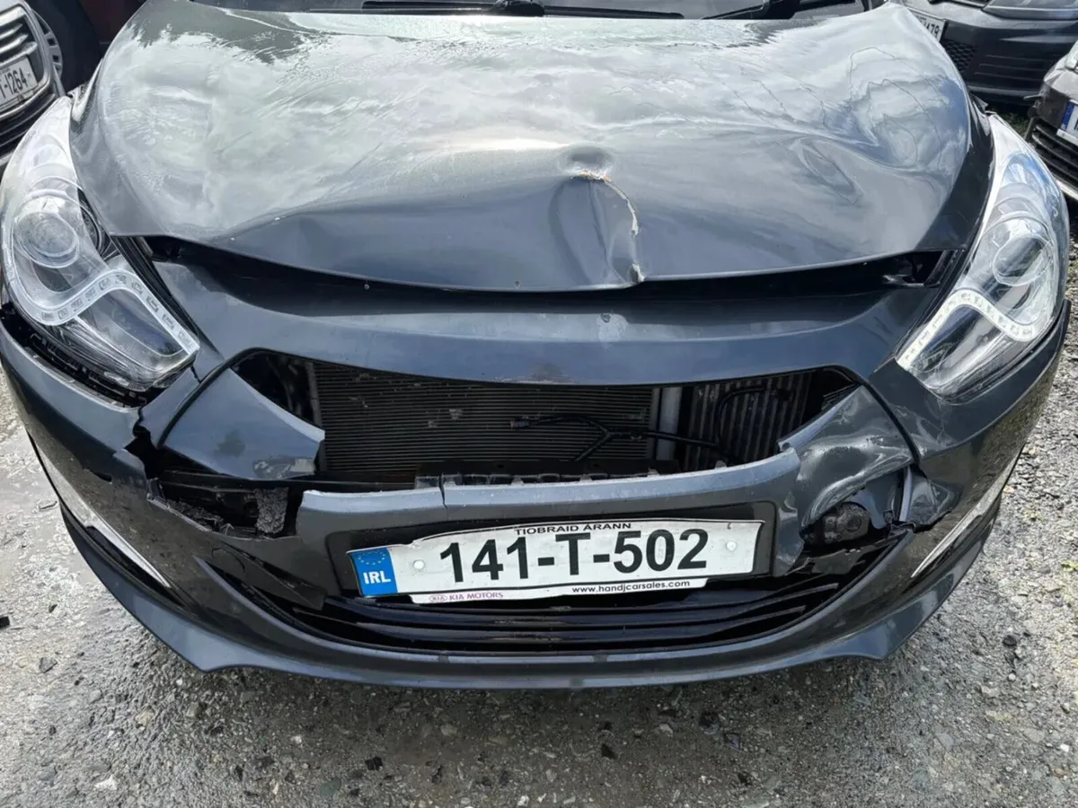 2014 Hyundai i40 1.7 Diesel executive model - Image 3