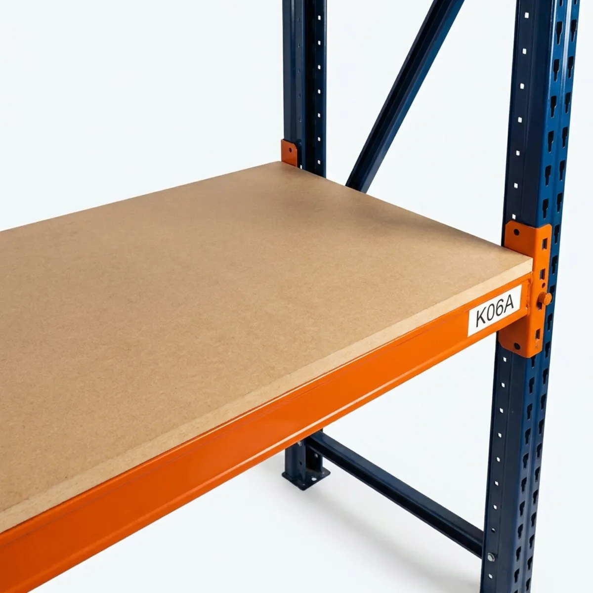 2.4m Used Garage Shelving (ref:LS036) - Image 3