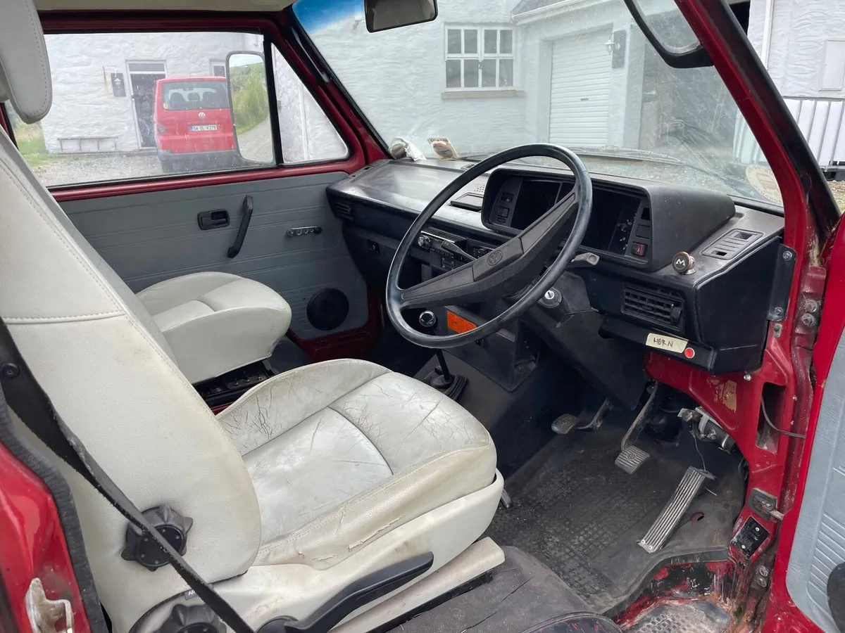 Volkswagen T3 Syncro 4x4 - Image 3