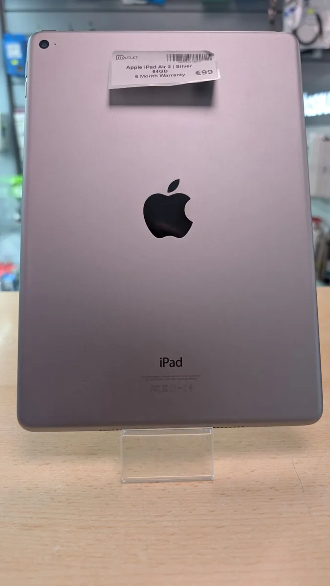 Apple iPad Air 2 - Image 1