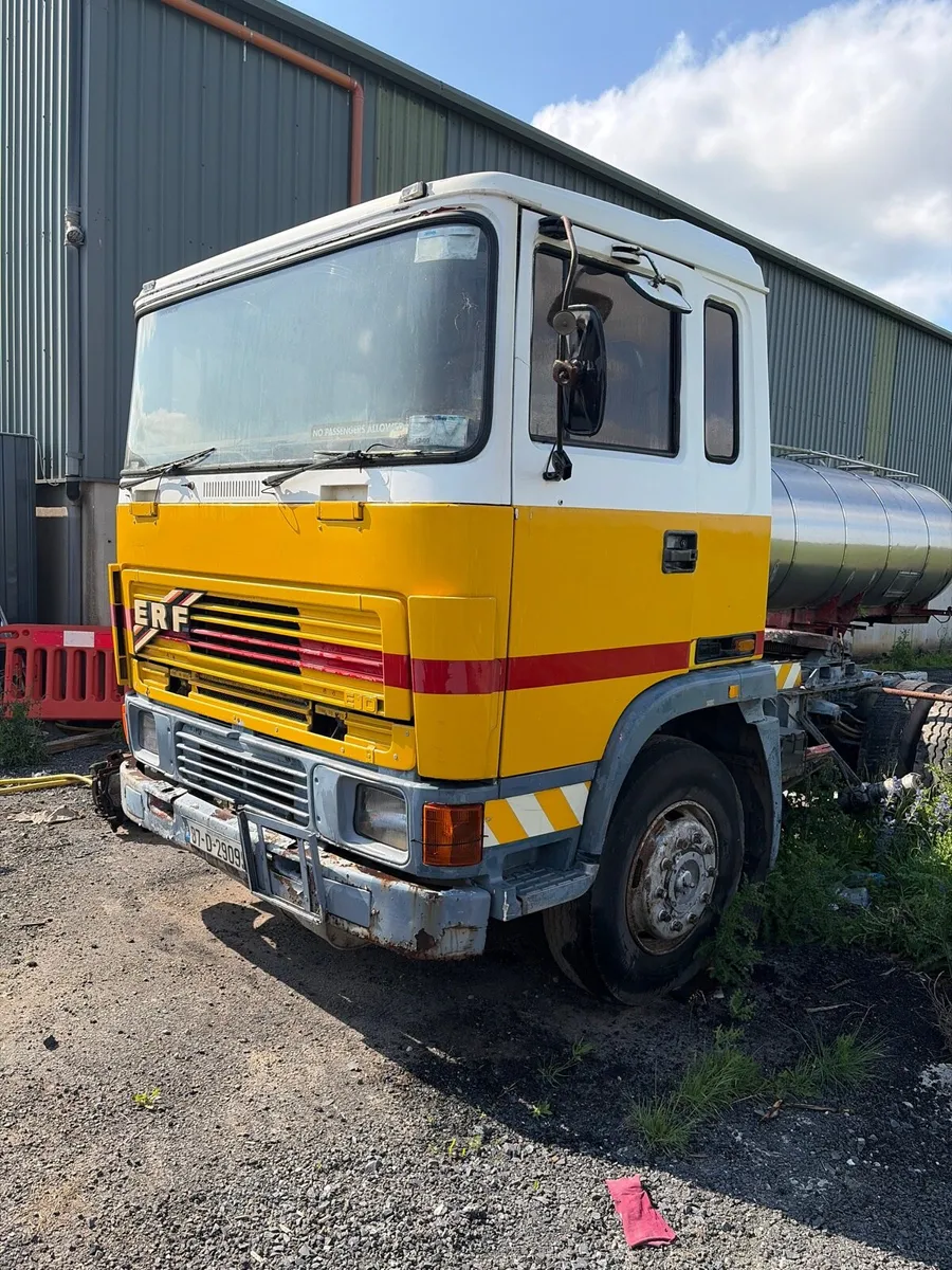 Erf e10 in shed 25 year no rust - Image 1