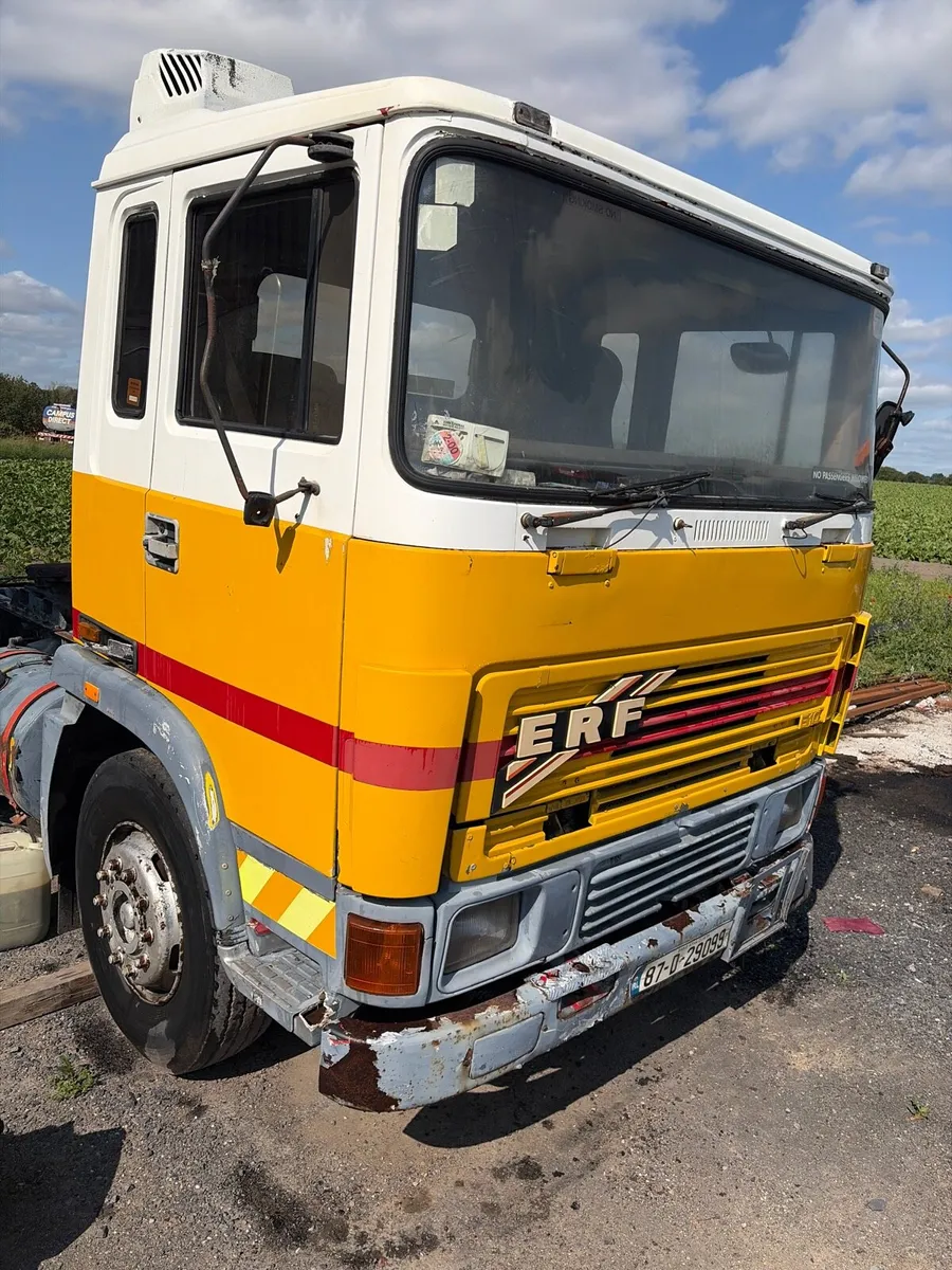 Erf e10 in shed 25 year no rust - Image 2