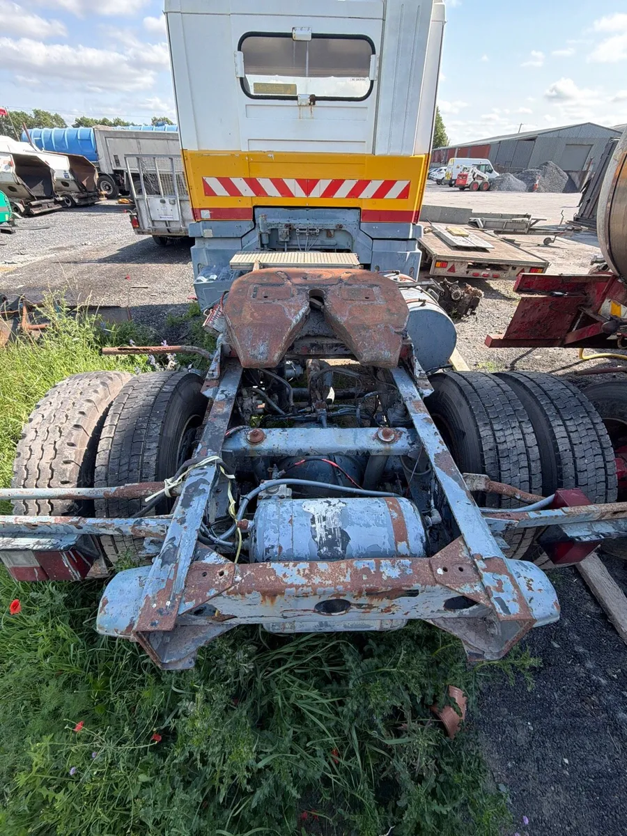 Erf e10 in shed 25 year no rust - Image 4