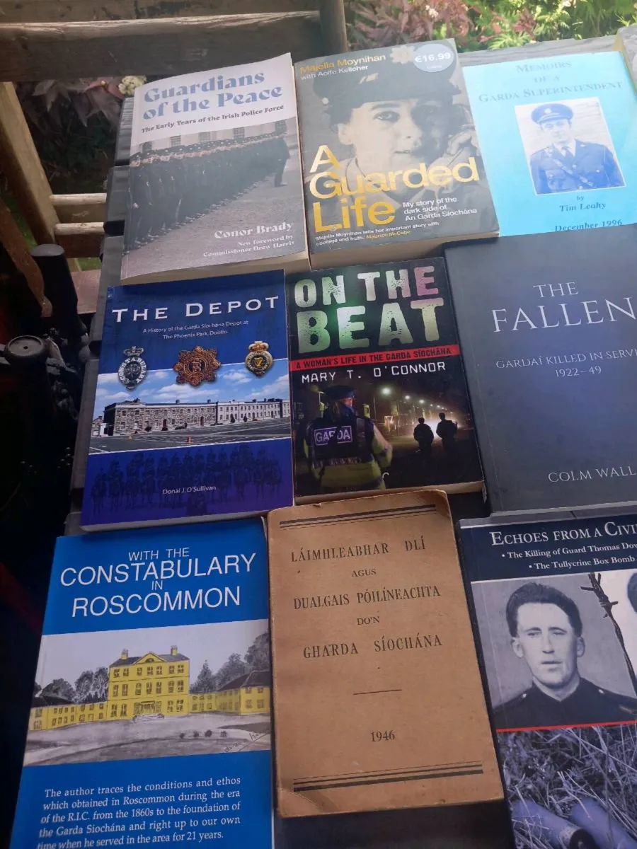 18 x books on An Garda Siochana, D18 - Image 2