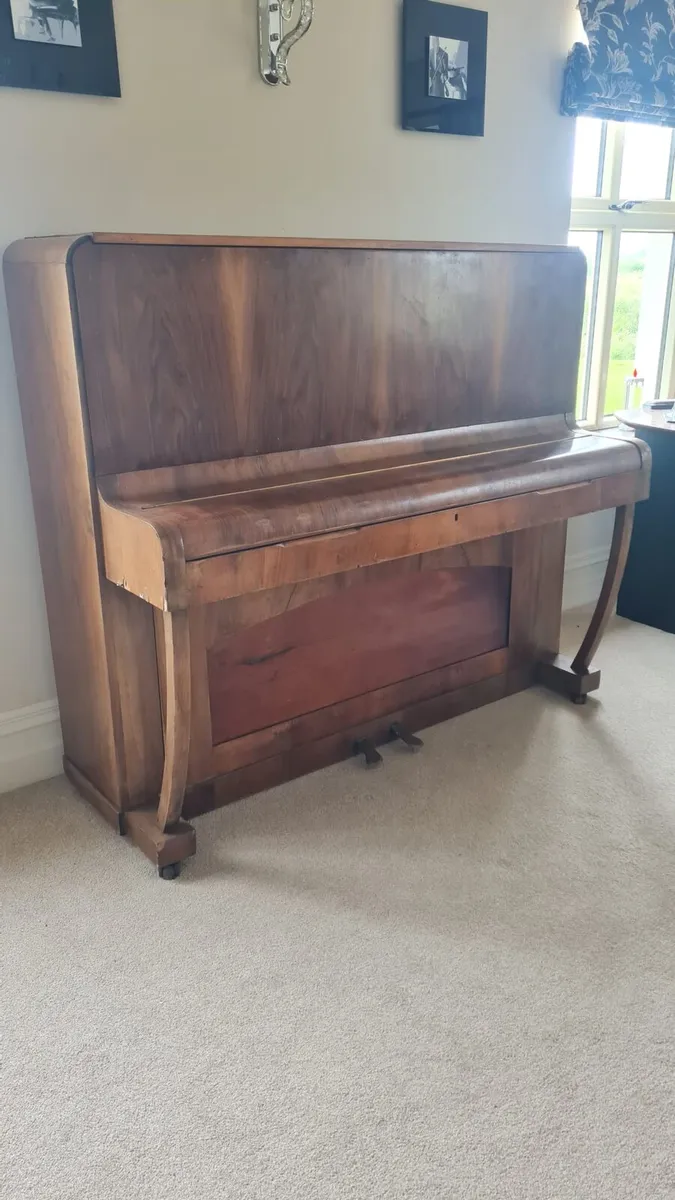 Piano - Image 2