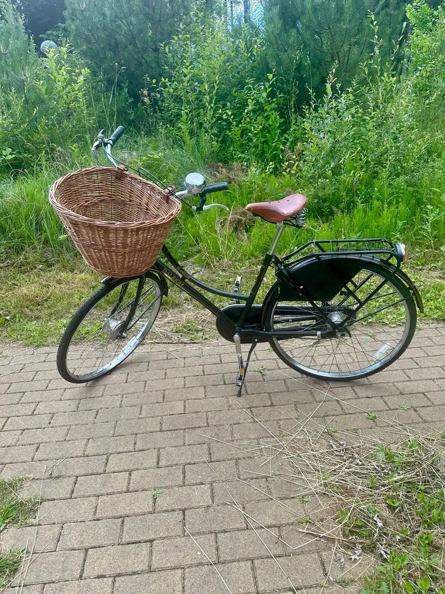 Raleigh Superbe Vintage Bike Ladies - Image 1