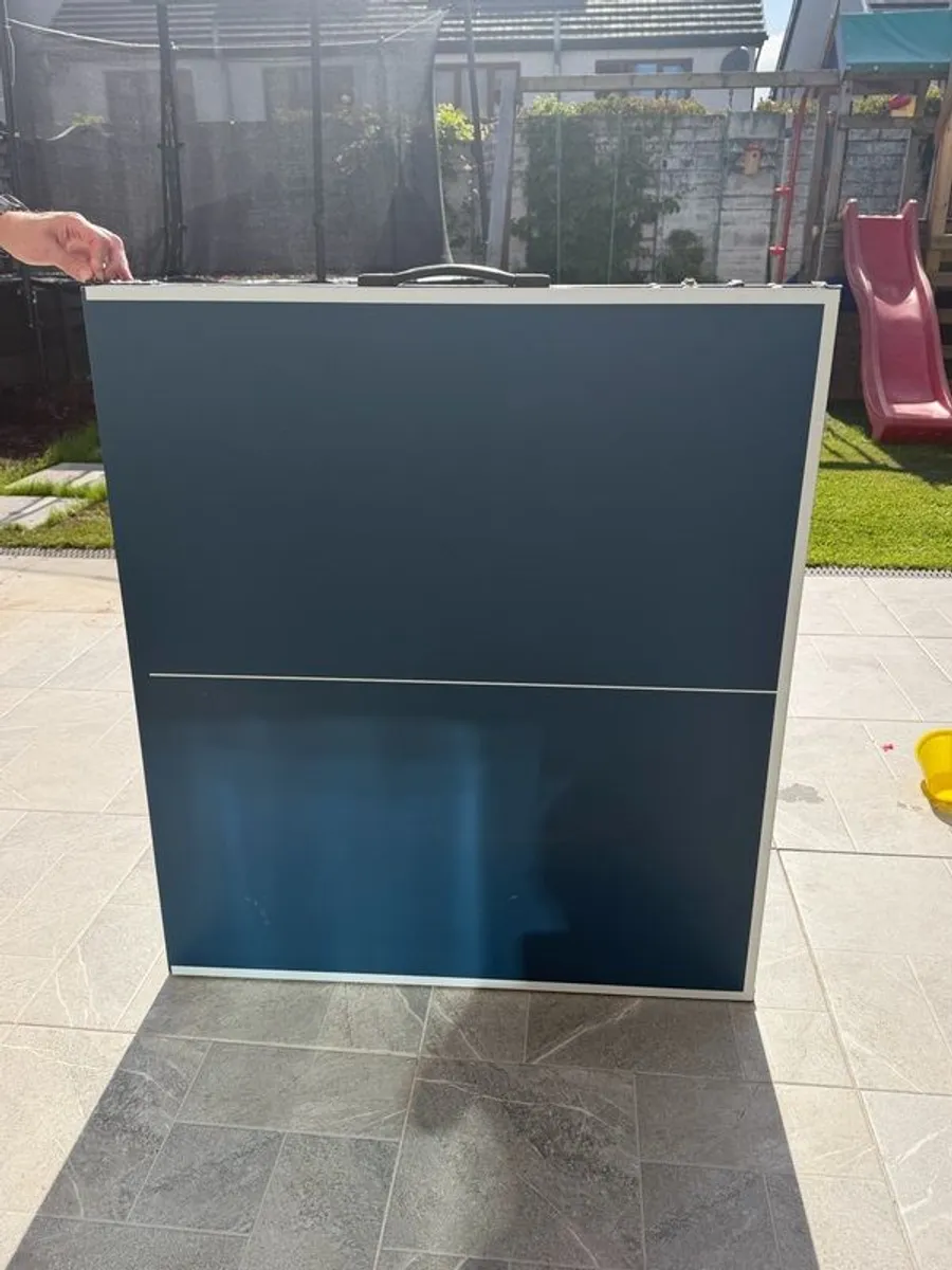 Table tennis table - Image 3