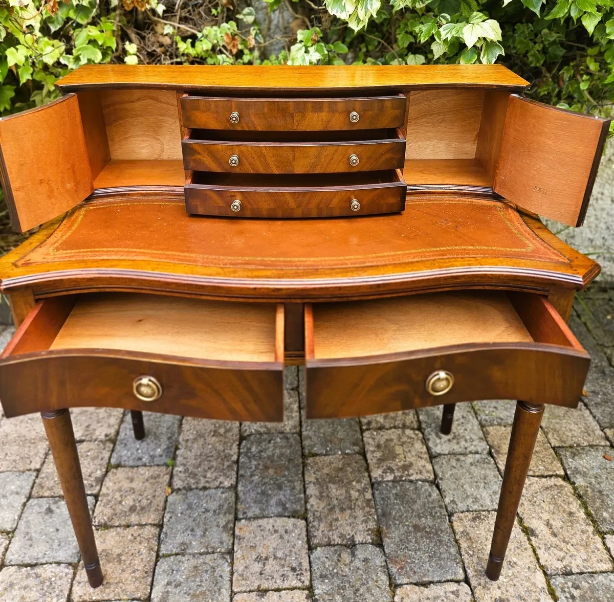 Vintage Writing Desk - Image 4