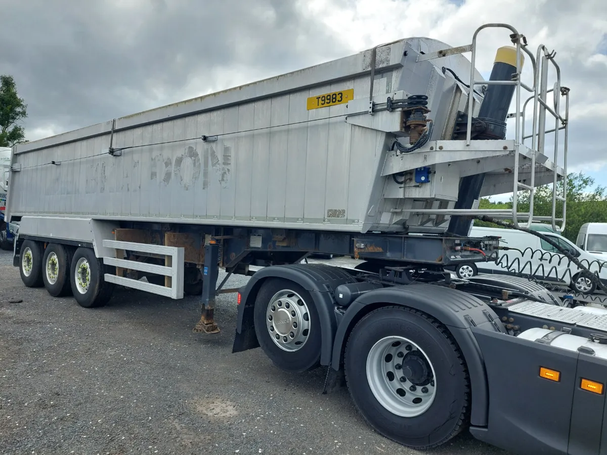 2015 WEIGHTLIFTER TIPPER - Image 2