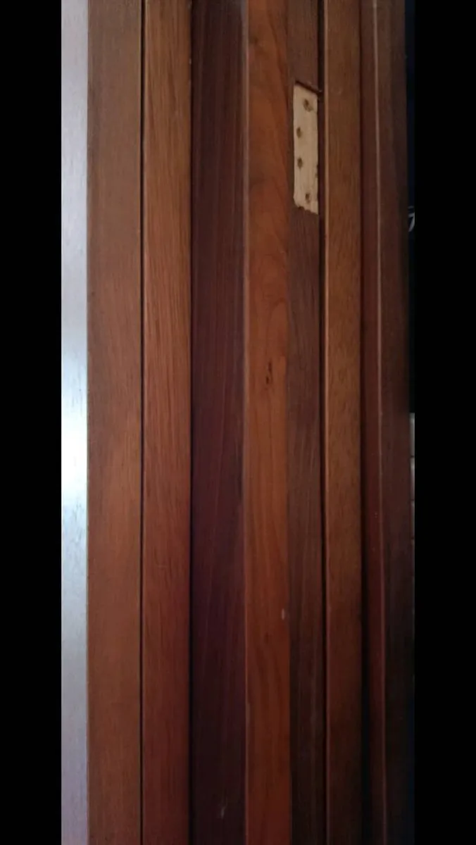 Internal walnut shaker doors - Image 2