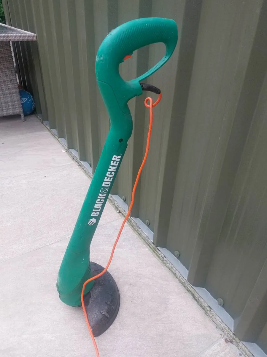 Strimmers - Image 1