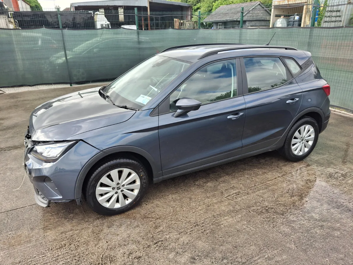 242 Seat Arona  1.0 Tsi  Manual - Image 1