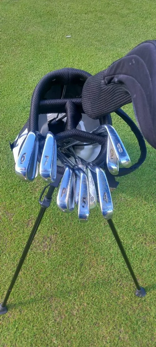 Titleist irons and ping g15 irons - Image 4