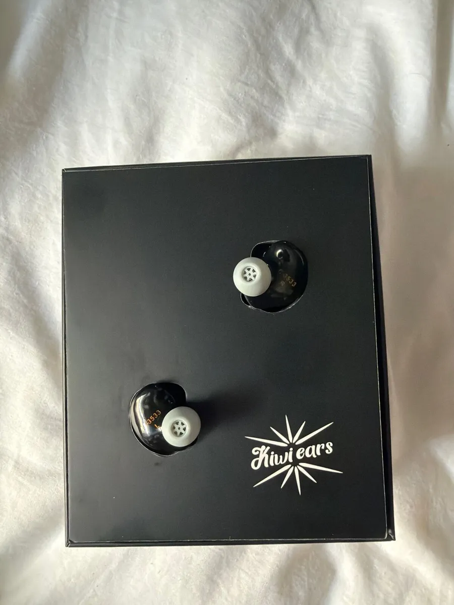 Linsoul Kiwi Ears KE4 In Ear Monitor - Image 2
