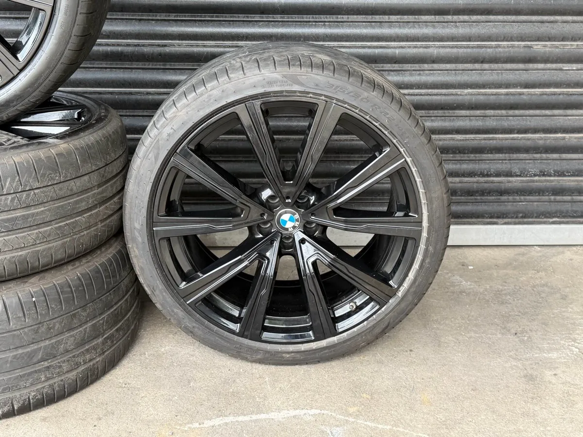 22” GENUINE BMW X5 WHEELS - Image 3