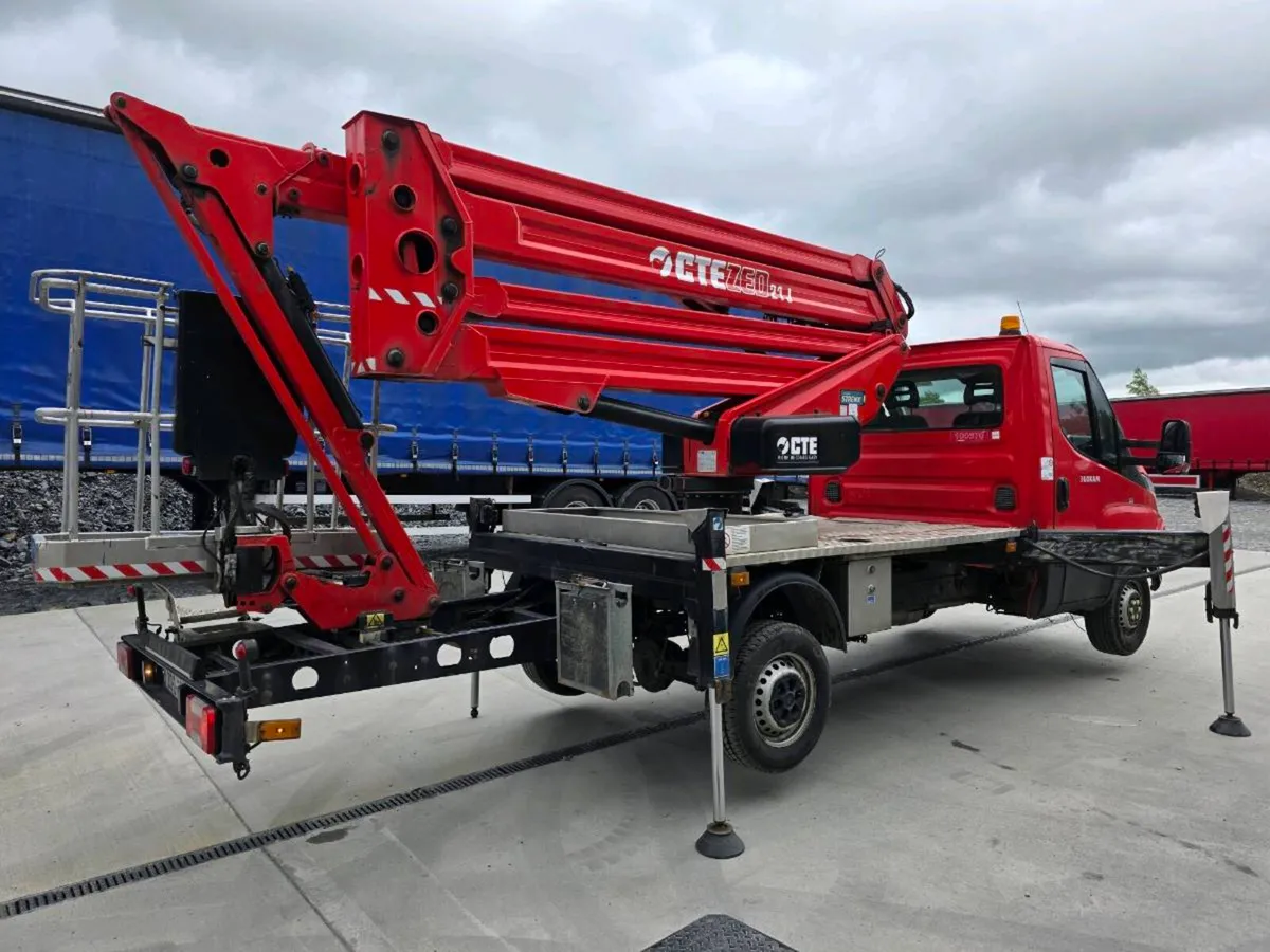 CTE iveco truck mounted boom lift - Image 3