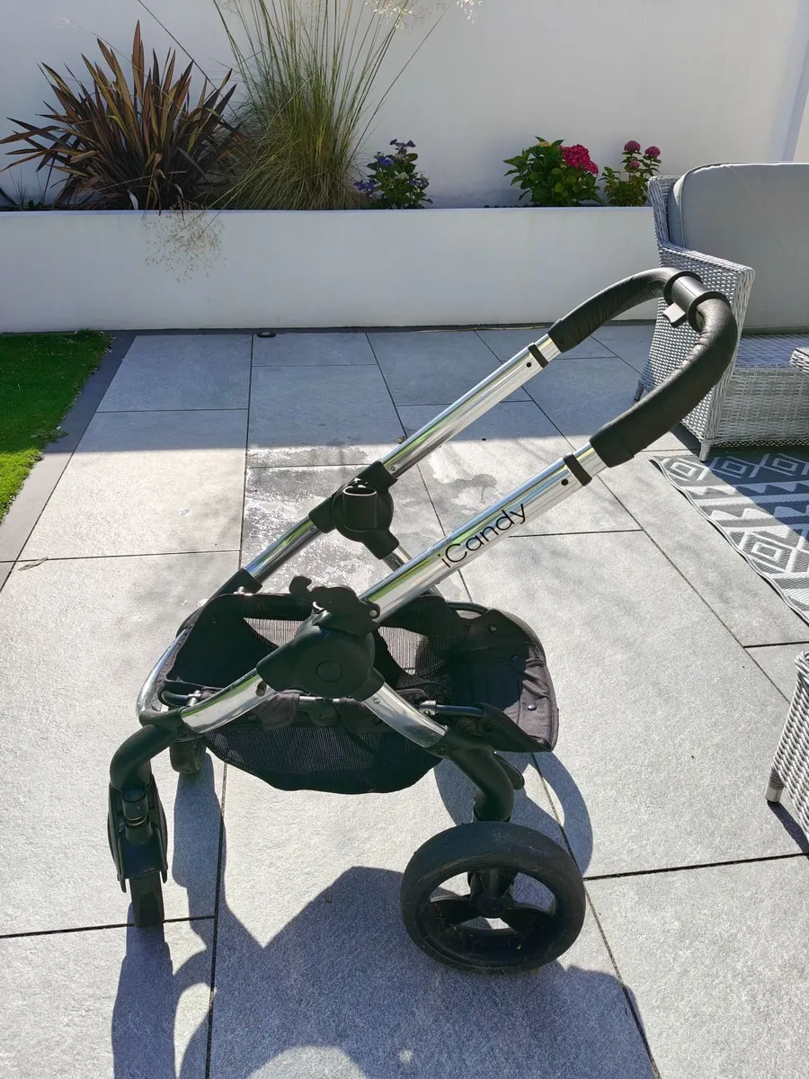 I Candy Travel System - Image 1