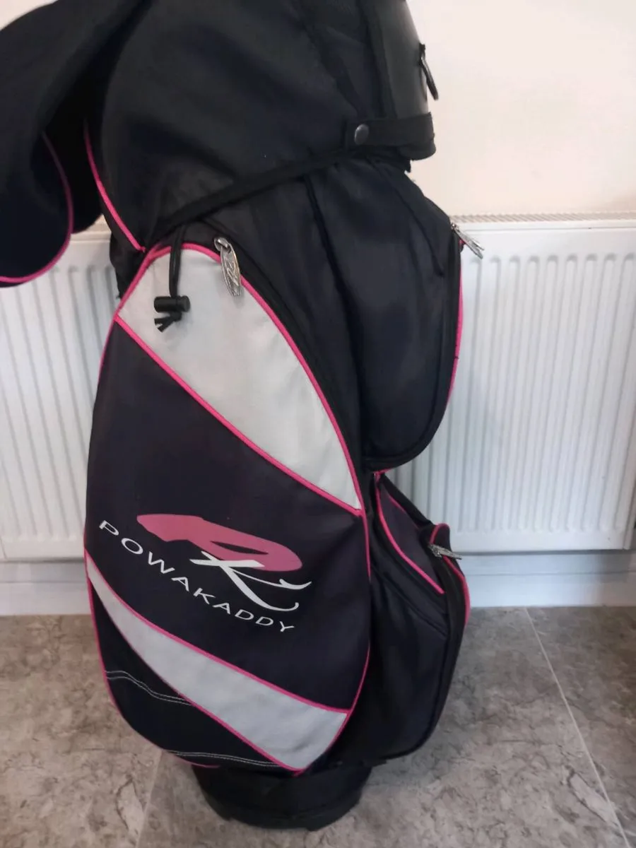 Powakaddy water resistant golf bag - Image 1