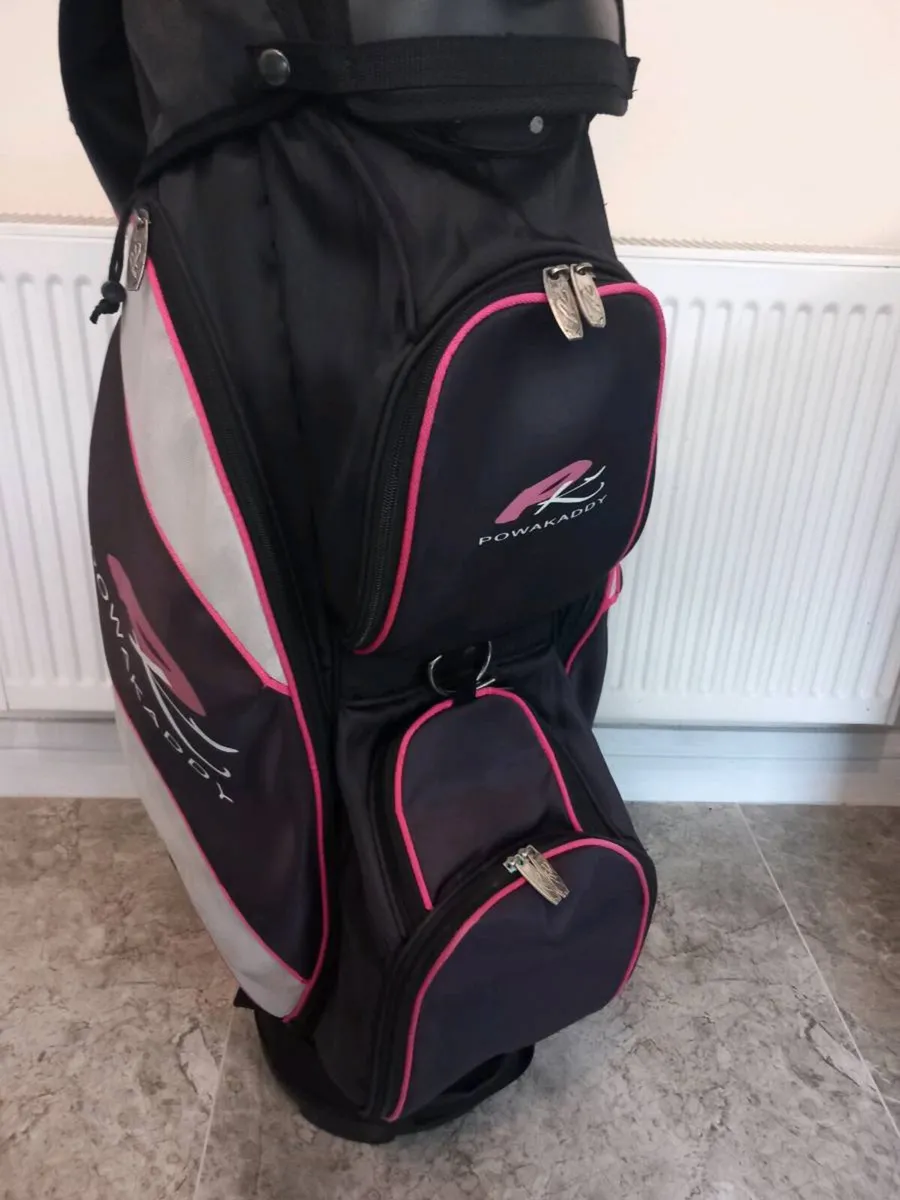 Powakaddy water resistant golf bag - Image 4