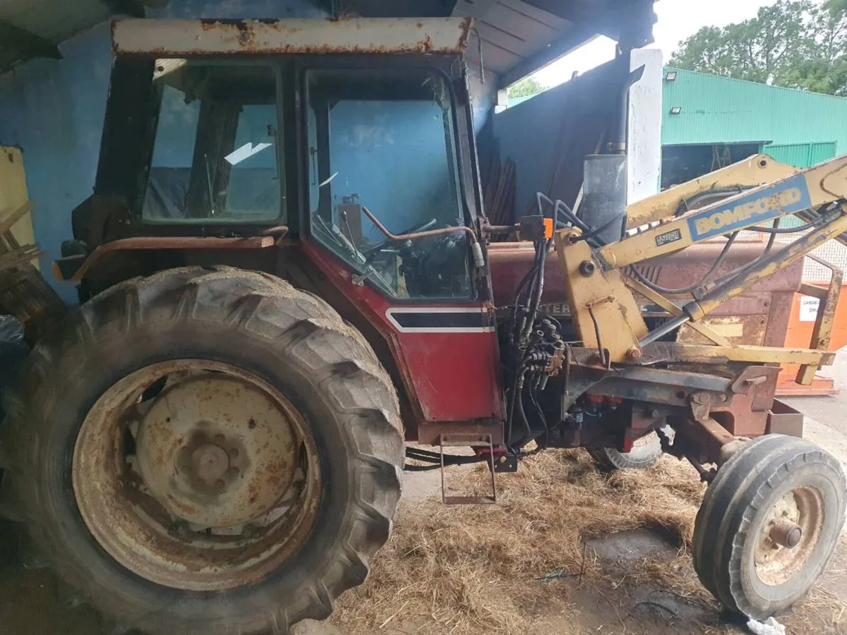 Tractor - Image 2