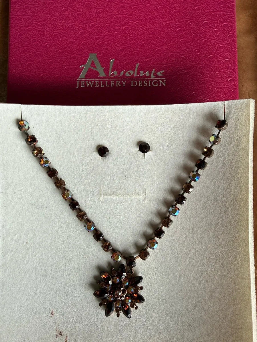 NEW necklaces - Image 1