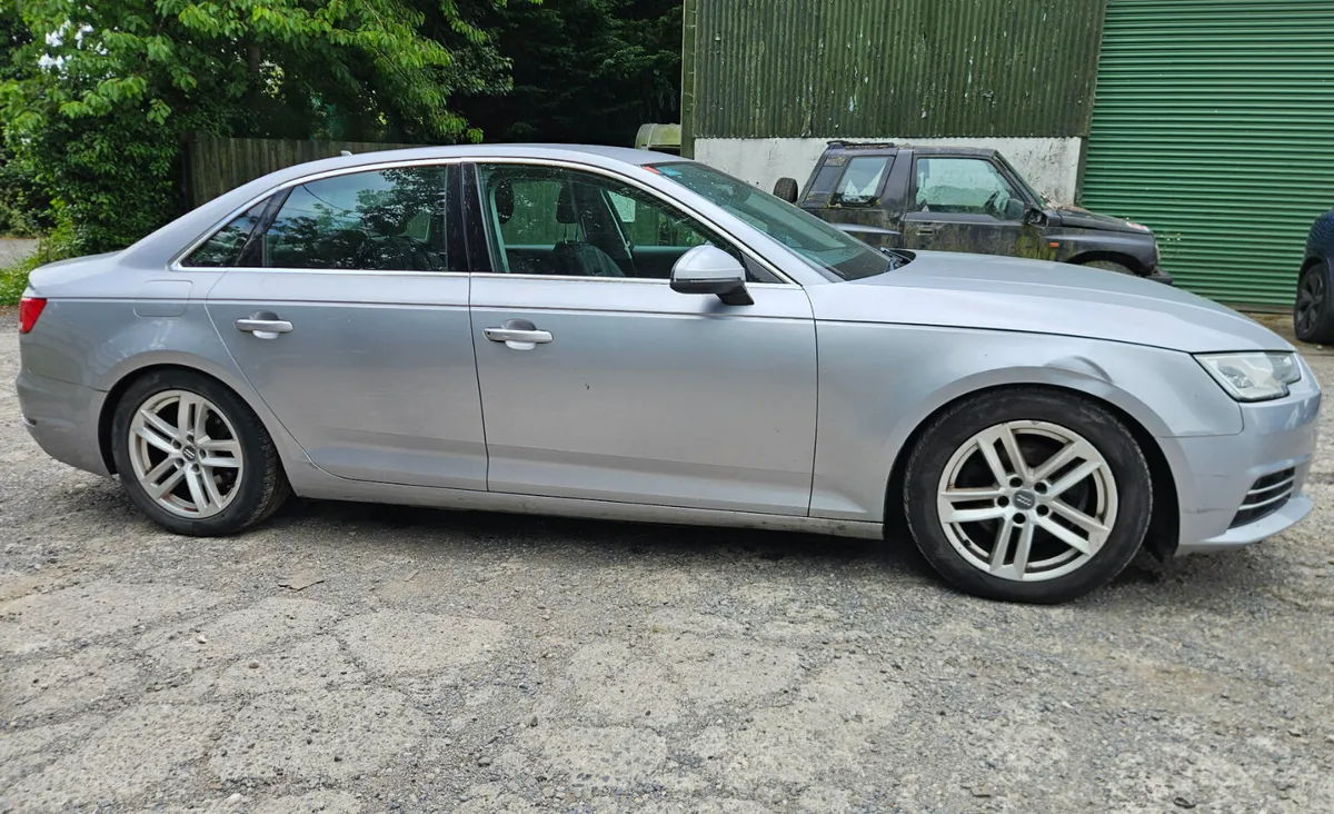 Audi A4 2016 2.0TDI 150HP SE Ultra manual - Image 1