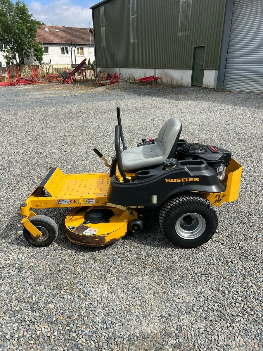 HUSTLER RAPTOR 42” ZERO TURN MOWER - Image 2