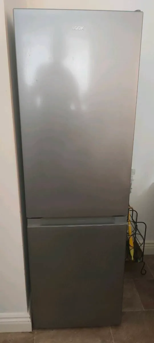 Fridgefreezer - Image 2