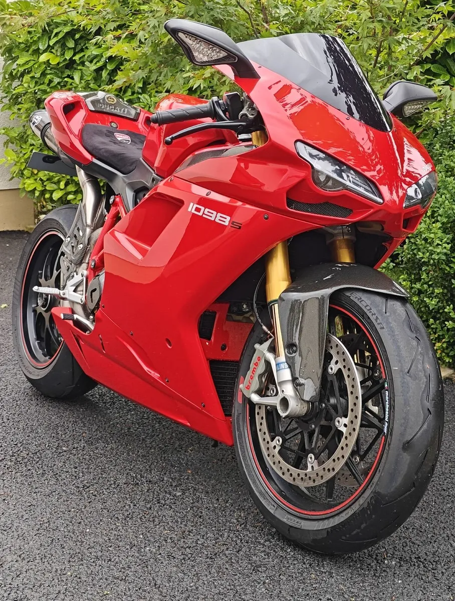DUCATI 1098s 2007 - Image 1