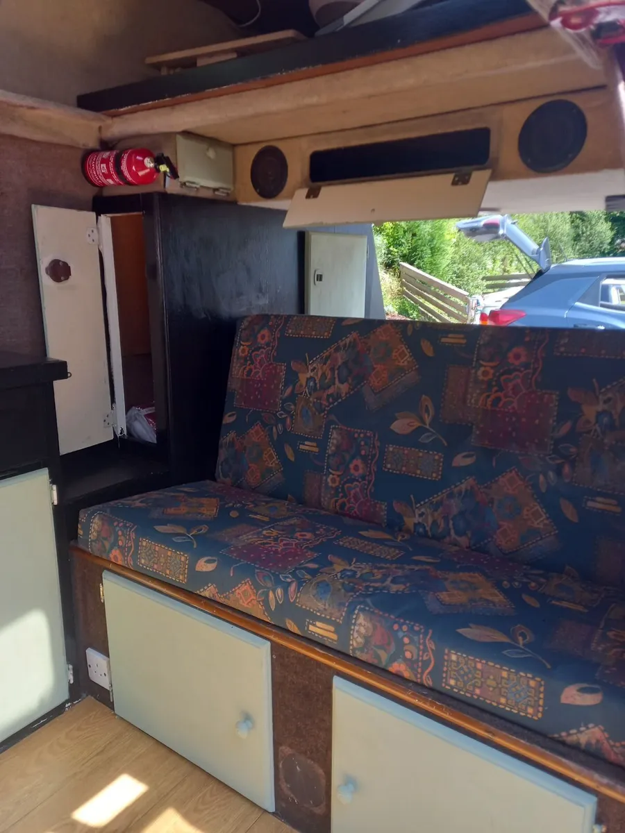 VW T25 1989 1.6 Desiel Campervan - Image 3