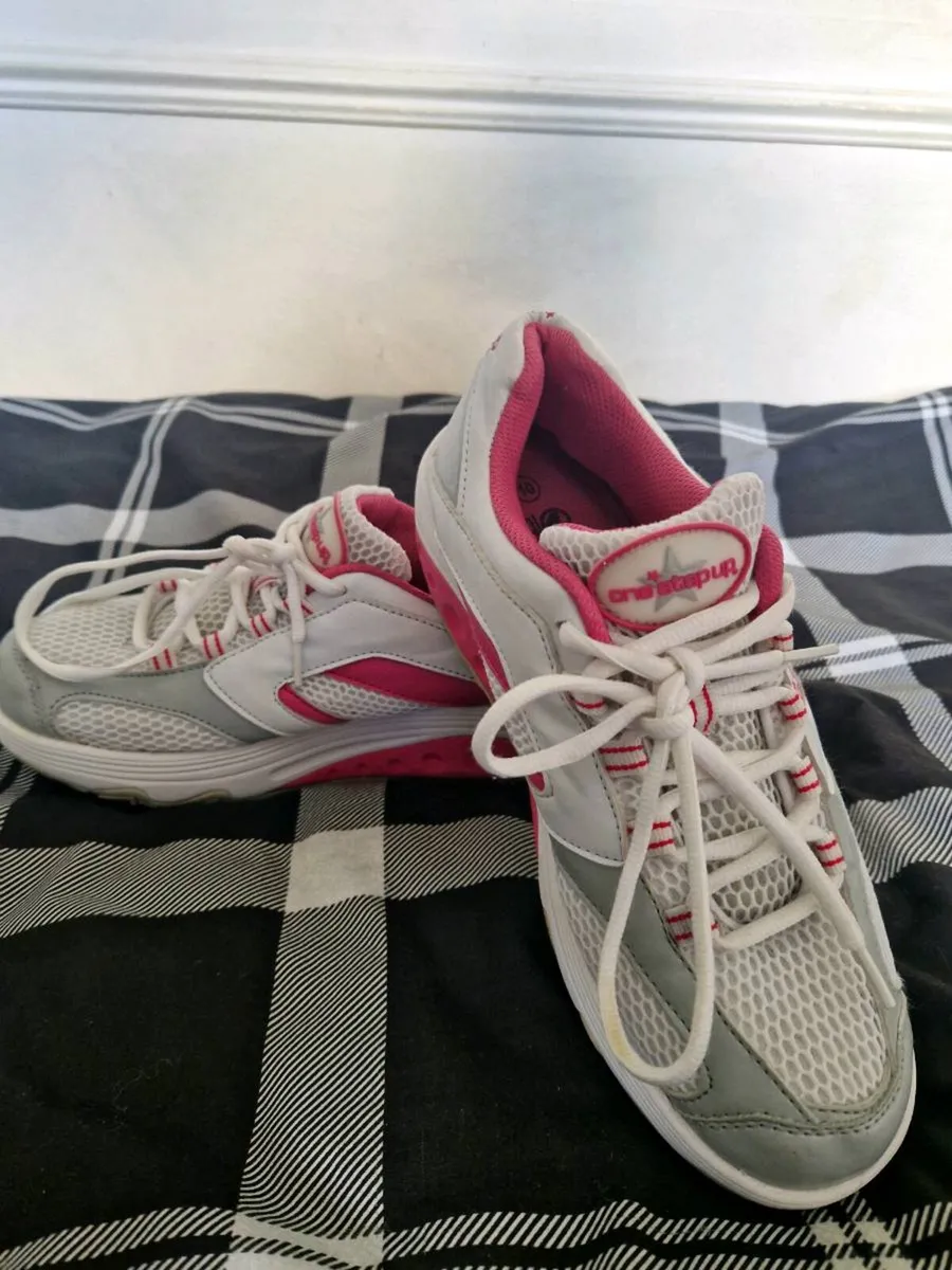 One Step Up Y2k Trainers - Image 2