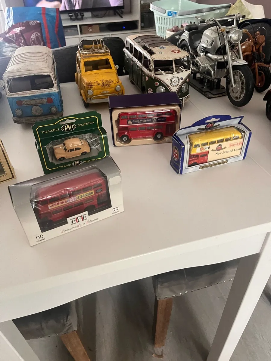 Vintage model cars - Image 2