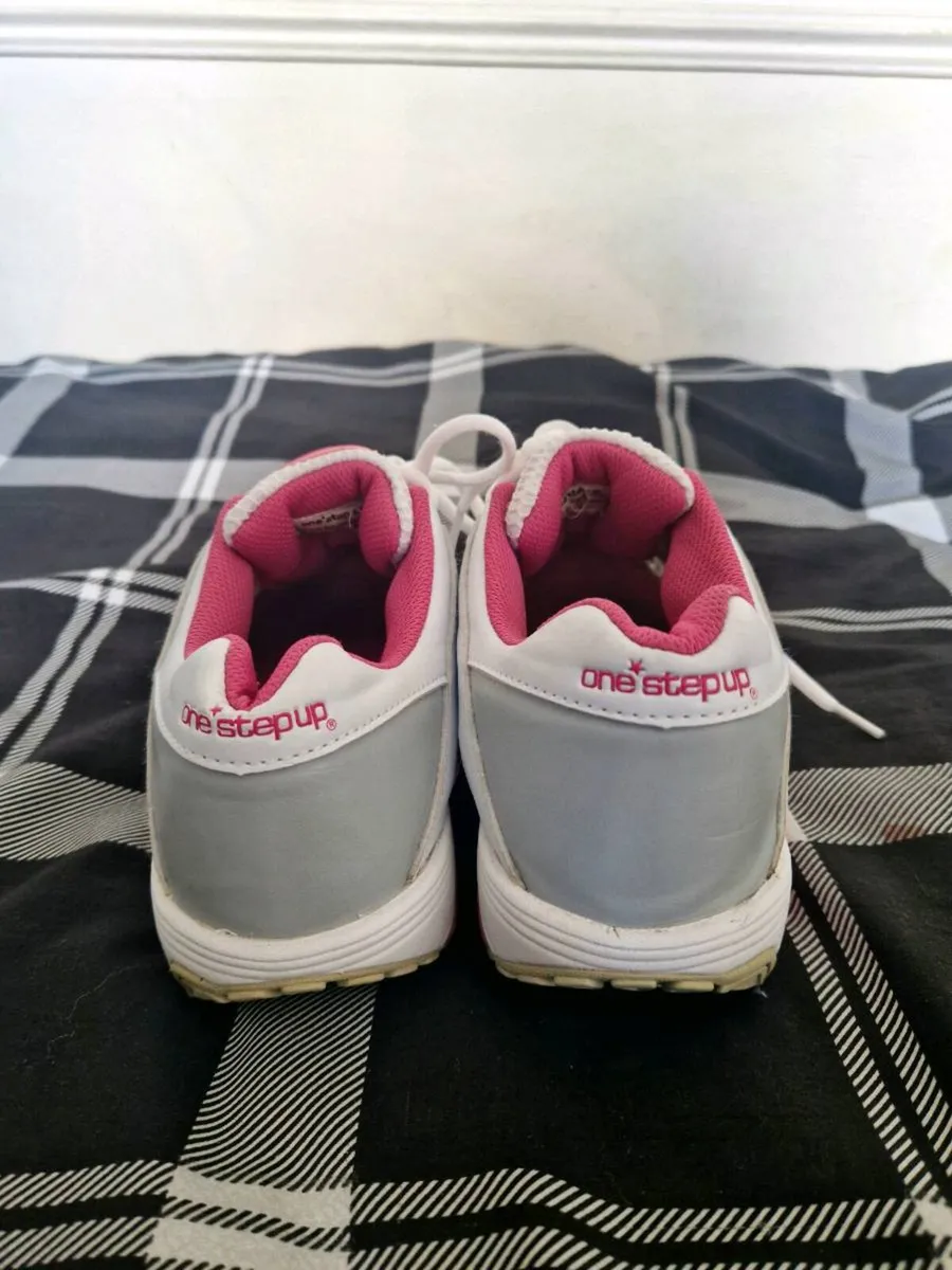 One Step Up Y2k Trainers - Image 4